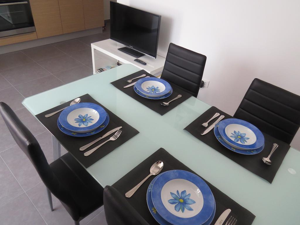 Apartment Prestige Split